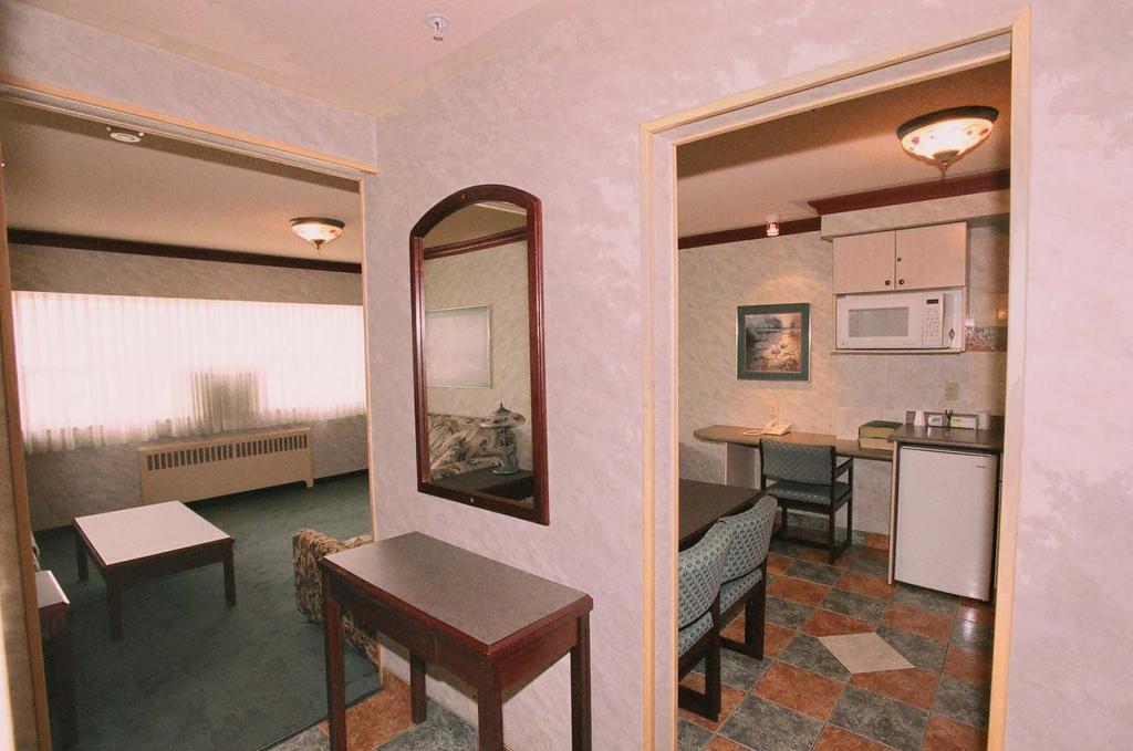 Robsonstrasse Hotel & Suites Vancouver Bagian luar foto